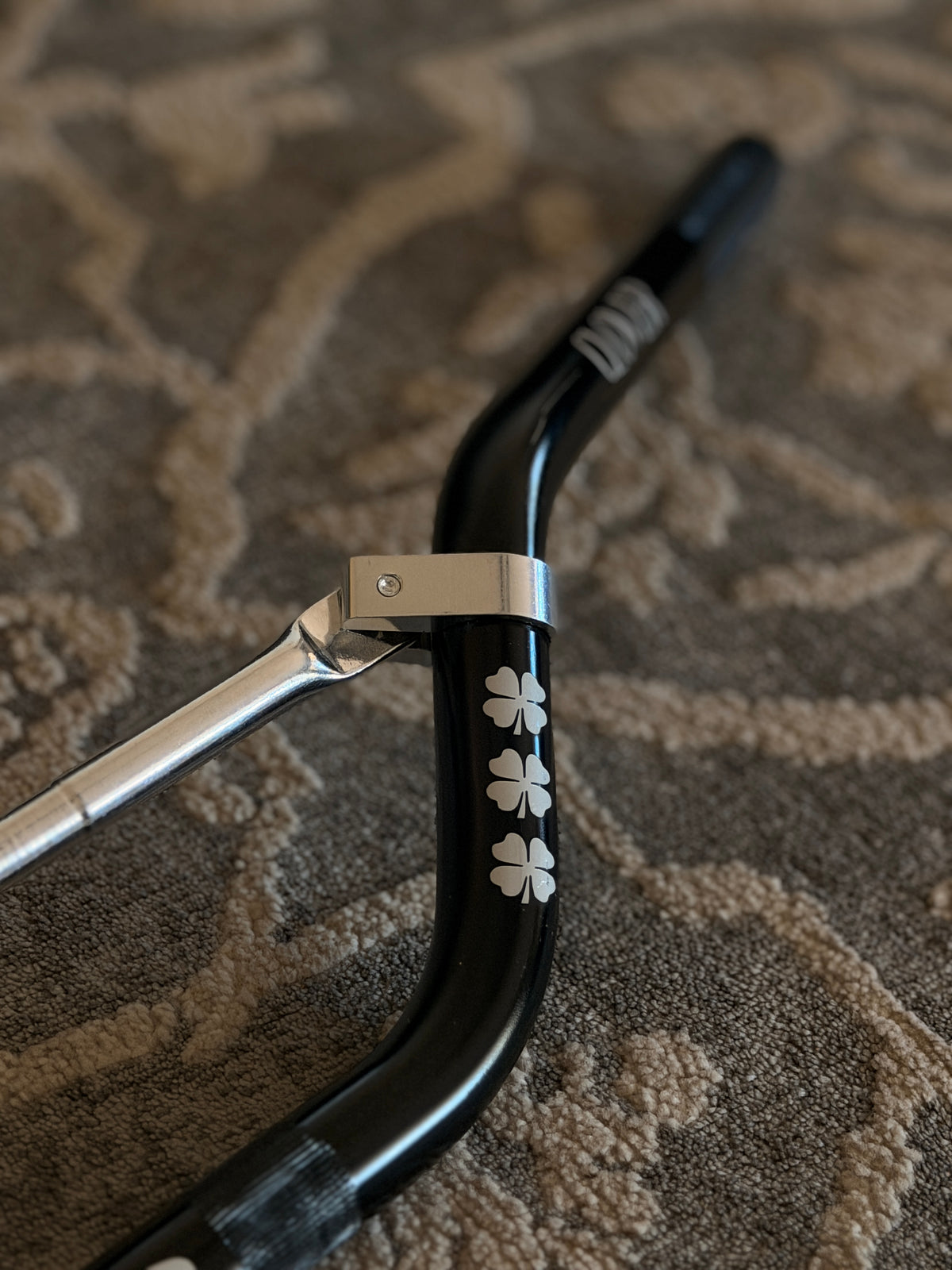 Clover Handlebars