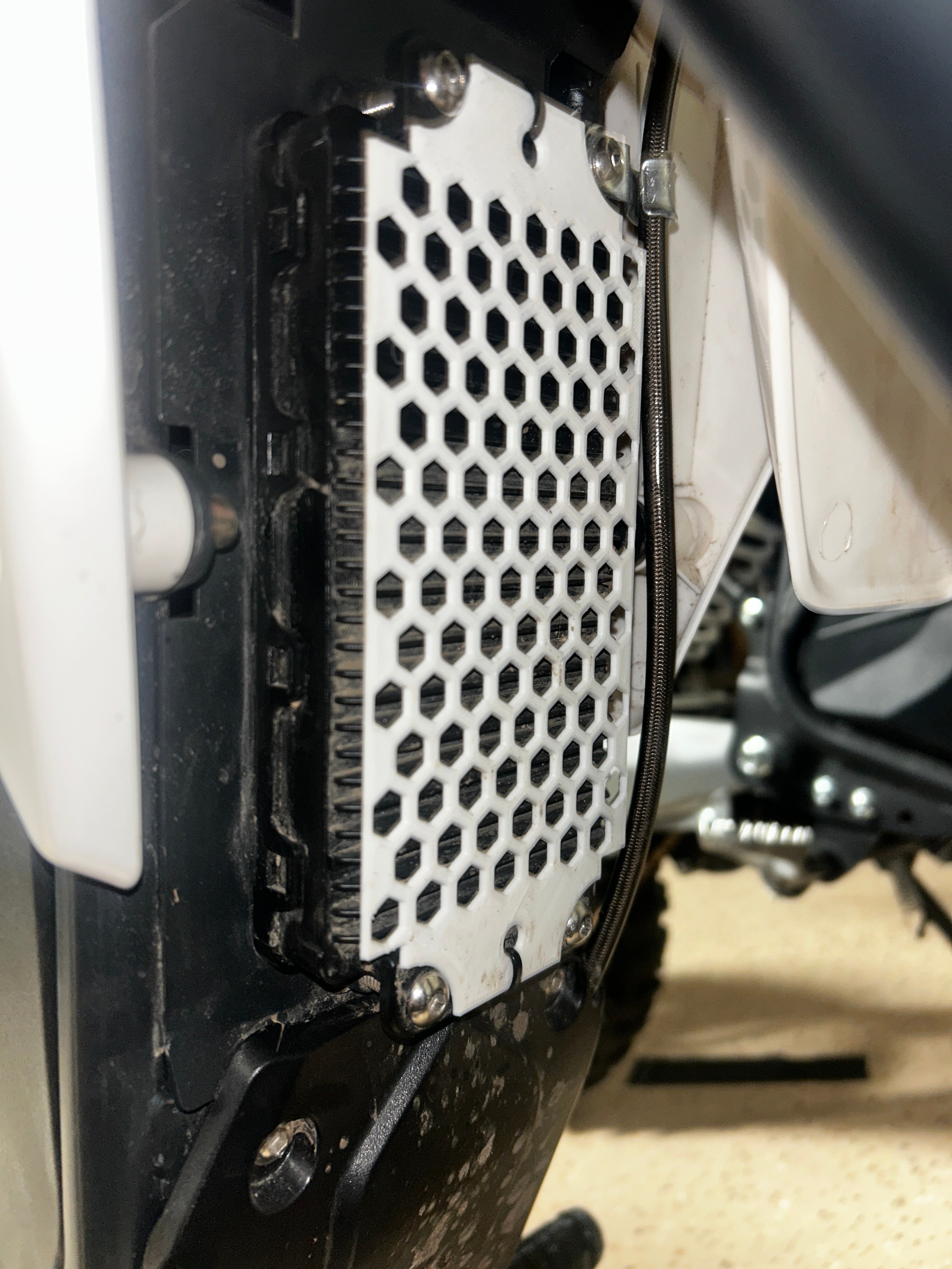 Controller cover (Honeycomb design)